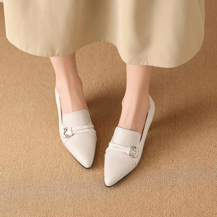 Deep Mouth Flat Shoes – Style q.html