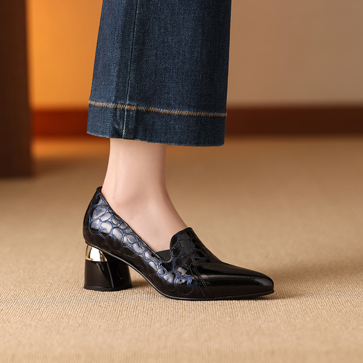 Deep Mouth Flat Shoes - Style k.html