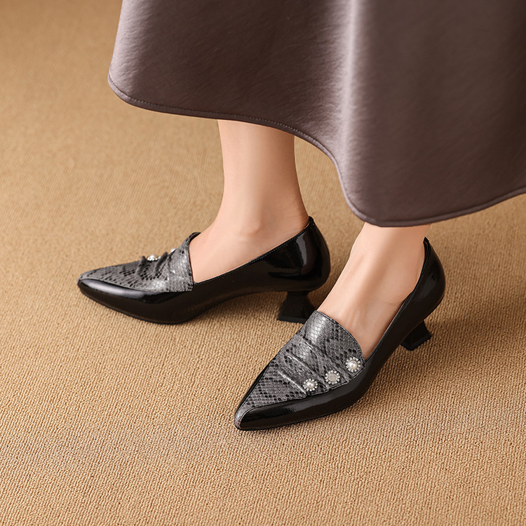 Deep Mouth Flat Shoes – Style g.html